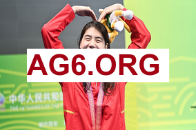 贝弗利：我都不知道库明加会笑这么多，他把快乐找回来了